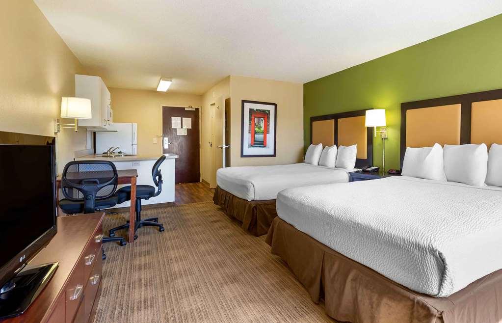 Extended America Select - - Cordova Memphis